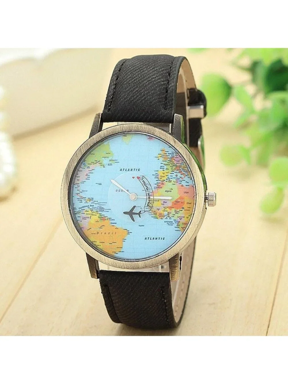 Unisex Black Quartz Leather Band Retro Bronze Case Global Travel World Map Watch